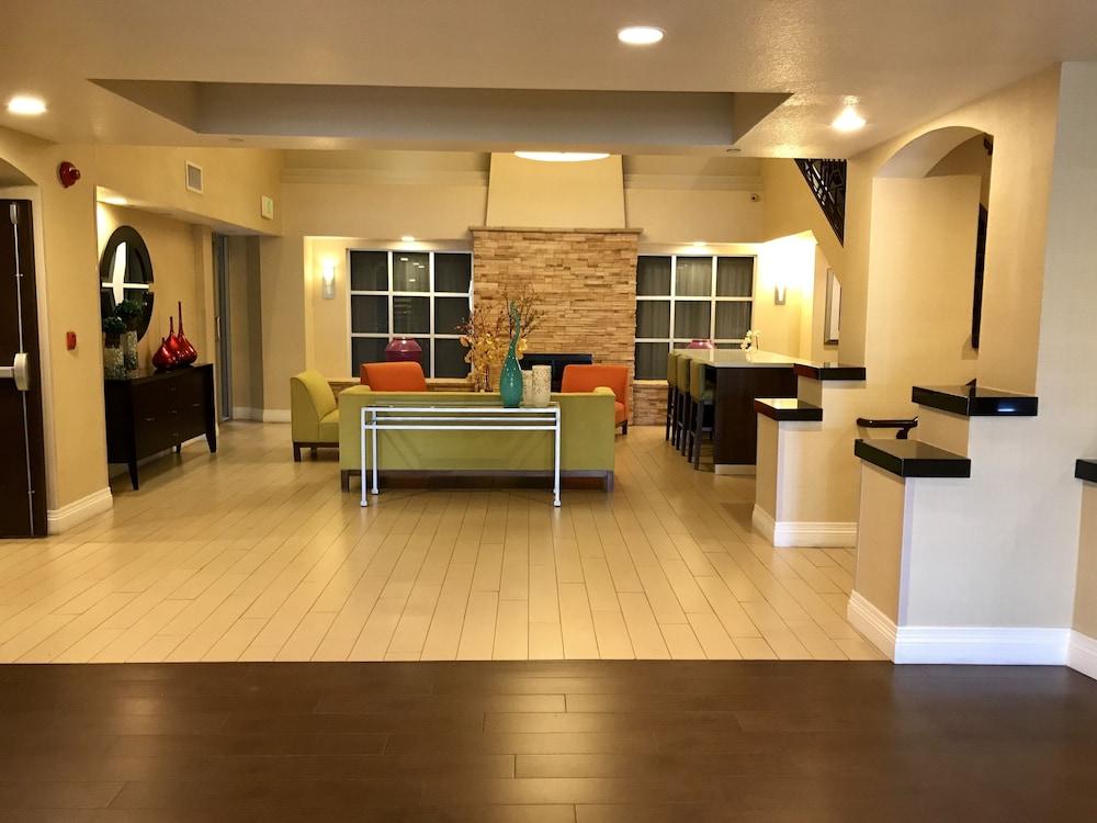 Doubletree By Hilton Chatsworth Los Angeles Exterior foto