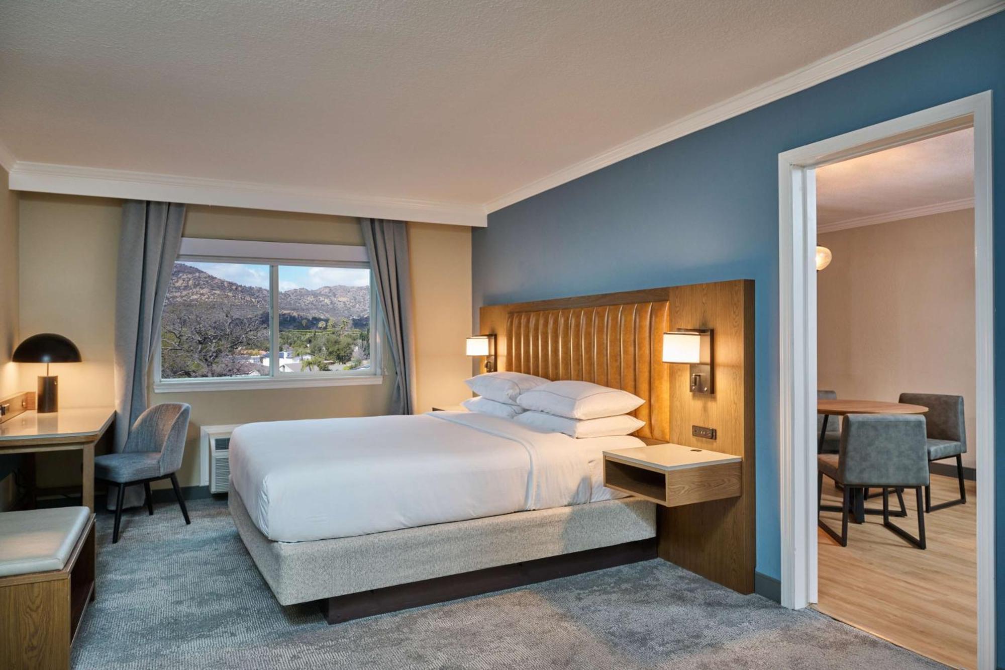 Doubletree By Hilton Chatsworth Los Angeles Exterior foto