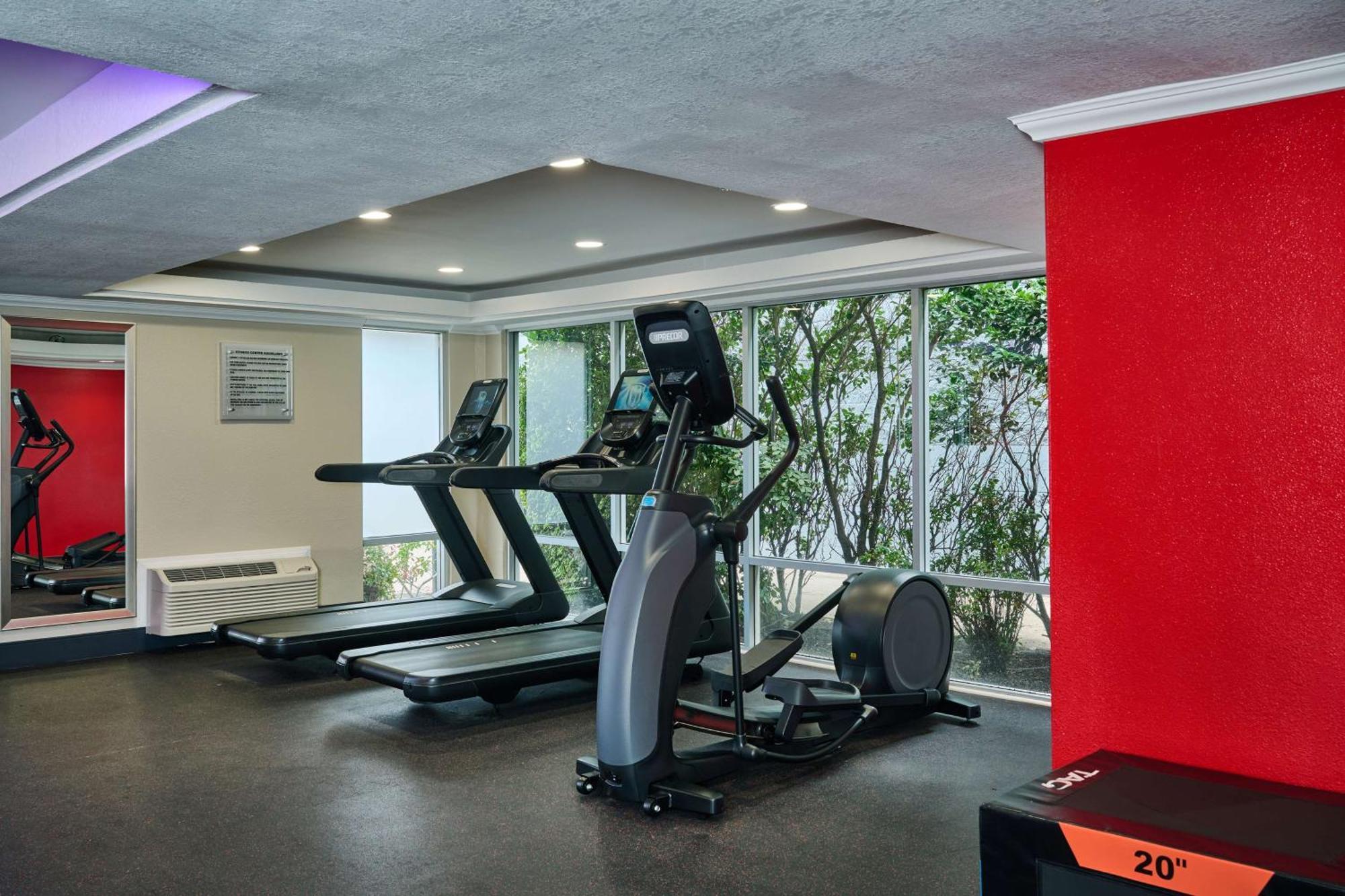 Doubletree By Hilton Chatsworth Los Angeles Exterior foto