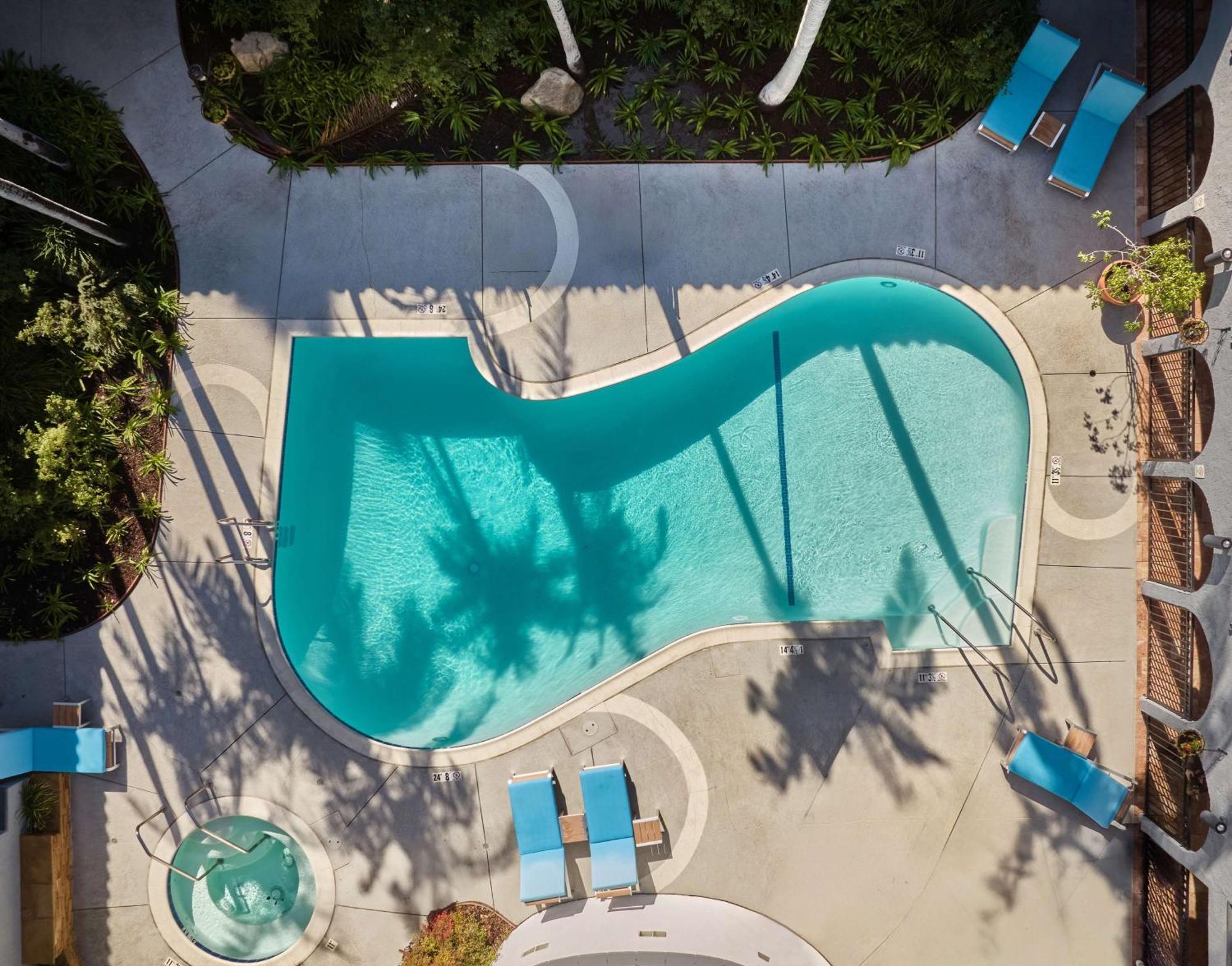 Doubletree By Hilton Chatsworth Los Angeles Exterior foto