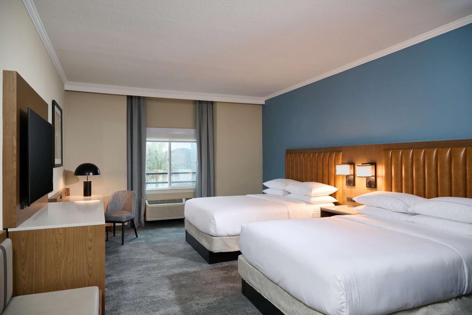 Doubletree By Hilton Chatsworth Los Angeles Exterior foto